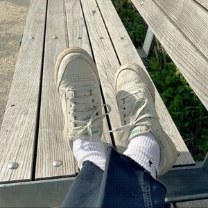 Meet your Posher, Eunjoo